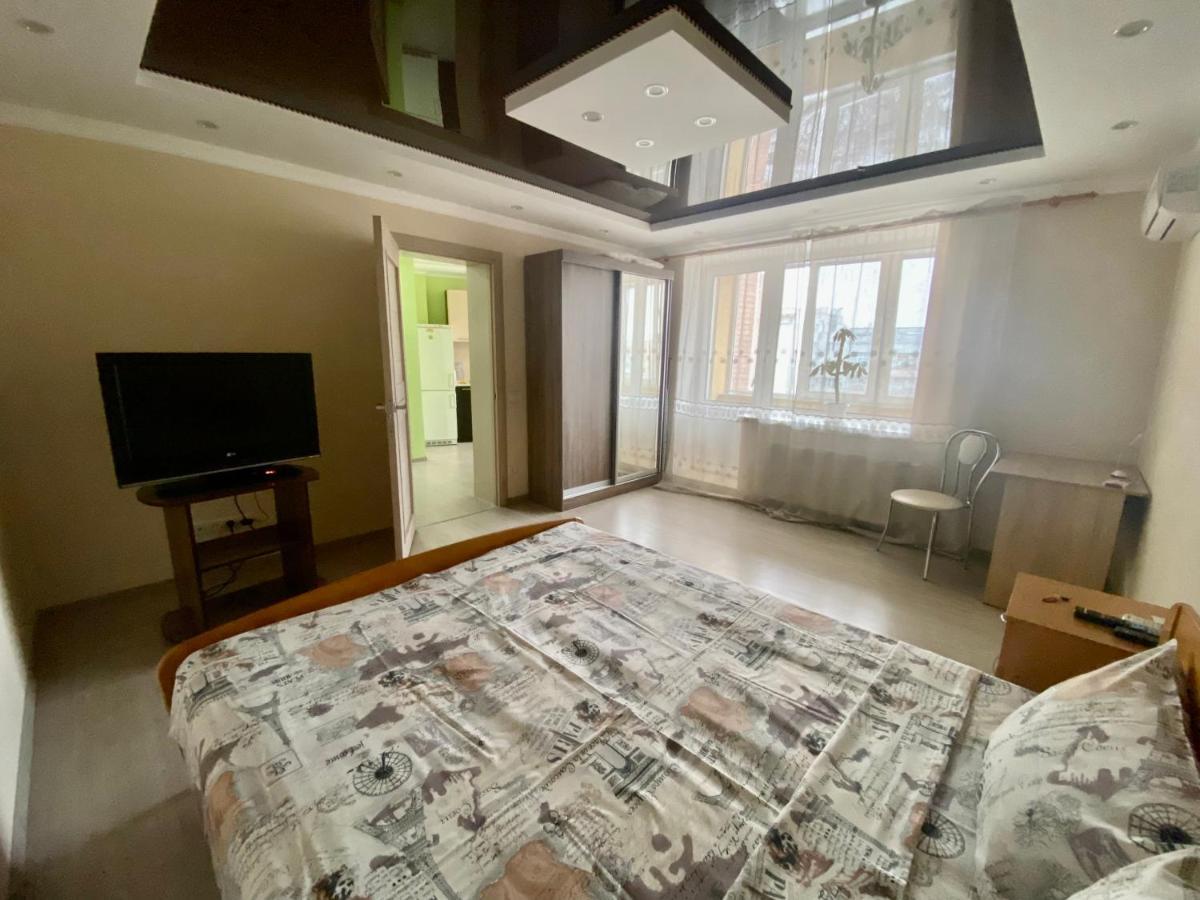 Apartment On Khreshchatyk 200 Center Τσερκάσι Εξωτερικό φωτογραφία